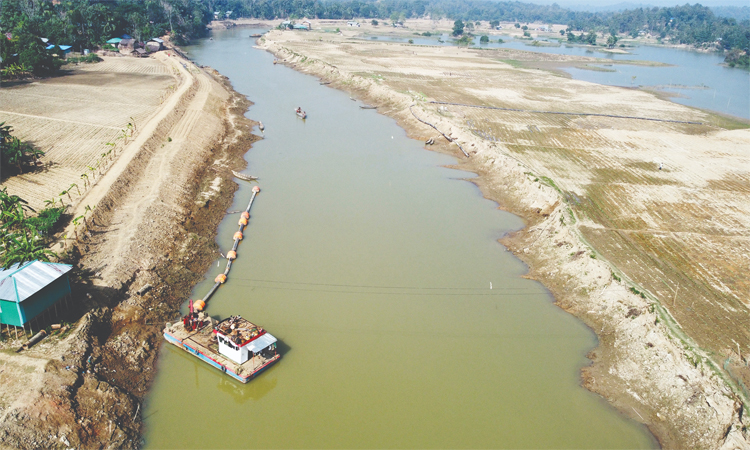 খাল পুনঃখননে ফিরছে নদীর প্রবাহ, বাড়ছে নাব্যতা