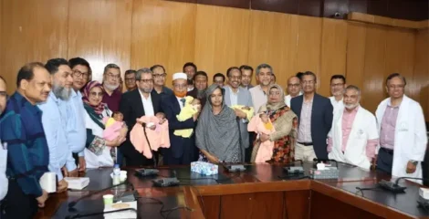 একসঙ্গে জন্ম নেওয়া ৫ প্রিম্যাচিউর শিশু সুস্থ হয়ে বাড়ি ফিরলো