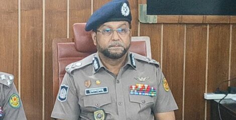পুলিশের ওপর হামলায় আত্মরক্ষার্থে বল প্রয়োগ : ডিএমপি কমিশনার