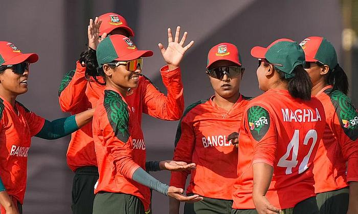নারীদের টি-টোয়েন্টি বিশ্বকাপে রেকর্ড জয়ে শুরু বাংলাদেশের