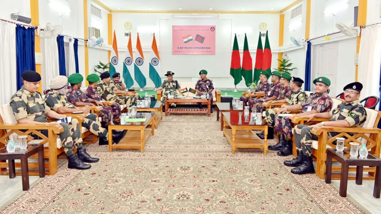 যৌথ সংবাদ সম্মেলন ছাড়াই শেষ বিএসএফ-বিজিবি বৈঠক, সীমান্ত ইস্যুতে বিস্তর আলোচনা