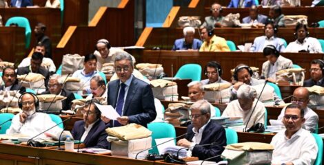 আগামী অর্থবছরের জন্য ৯ লাখ ৩৮ হাজার কোটি টাকার বাজেট প্রস্তাব সংসদে