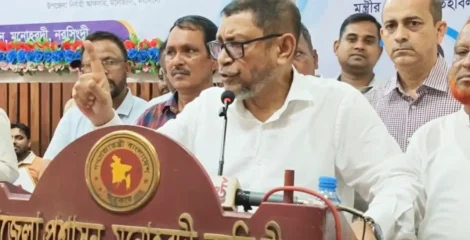 ‘তারা কোটি কোটি টাকা নিয়ে আমার পেছনে ঘুরেছে’
