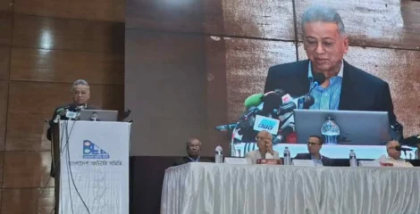 বিগত সরকারের ১,৩০০ উন্নয়ন প্রকল্প বর্তমান সরকারের জন্য বড় দায় : অর্থমন্ত্রী