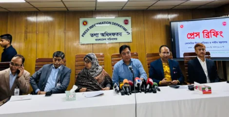 হাজিদের ১৫০ লাগেজ কেটে চুরির অভিযোগ ভিত্তিহীন : বিমান প্রতিমন্ত্রী