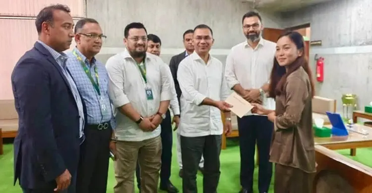 নারী ফুটবলার ঋতুপর্ণা চাকমার ঘর নির্মাণে আর্থিক অনুদান দিলেন প্রধানমন্ত্রী