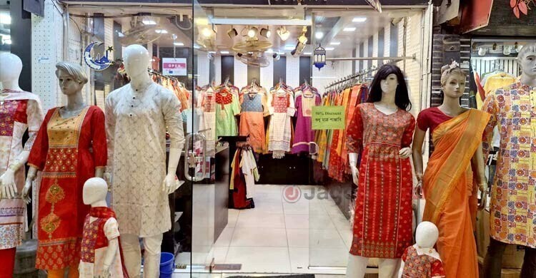 রাত ১০টা পর্যন্ত দোকান খোলা রাখার দাবি, প্রধানমন্ত্রীর কাছে ব্যবসায়ীদের চিঠি