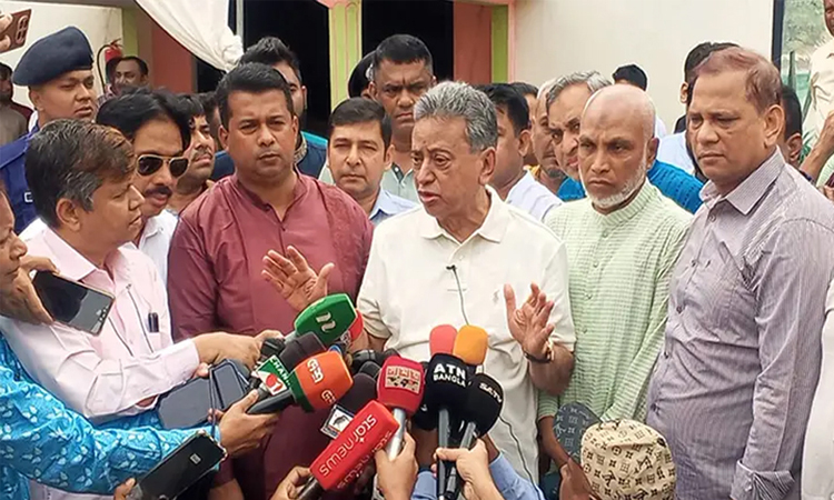 বন্যায় ক্ষতিগ্রস্তদের পুনর্বাসন শুরু, সহায়তা চলবে : অর্থমন্ত্রী