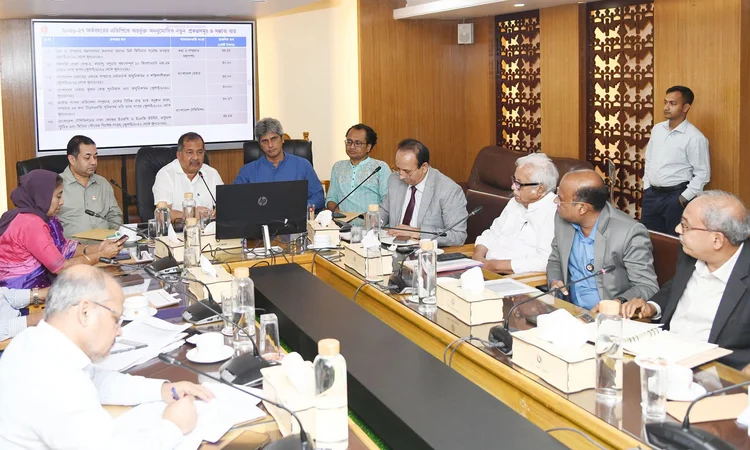 প্রকল্পের সর্বোচ্চ উপযোগিতা নিশ্চিত করাই সরকারের লক্ষ্য : তথ্যমন্ত্রী