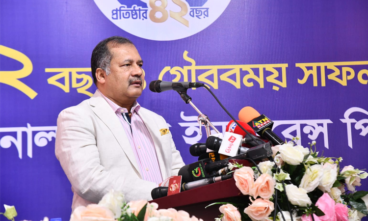 অর্থনীতির গতি বাড়াতে শক্তিশালী আইনি কাঠামোয় বীমা খাত গড়ে তোলার আহ্বান তথ্যমন্ত্রীর