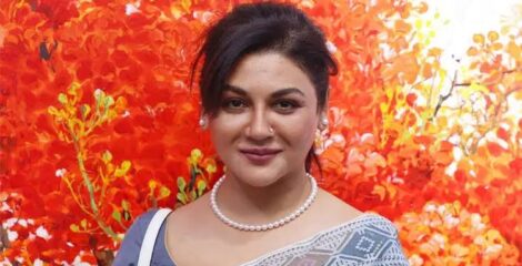 কীভাবে ফিট থাকেন জয়া আহসান