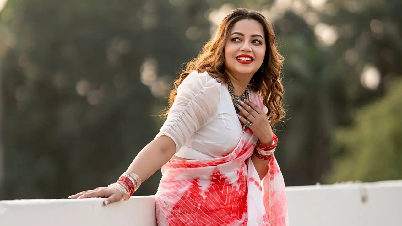 যুক্তরাষ্ট্রের ১৬ শহরে কনার কনসার্ট ট্যুর