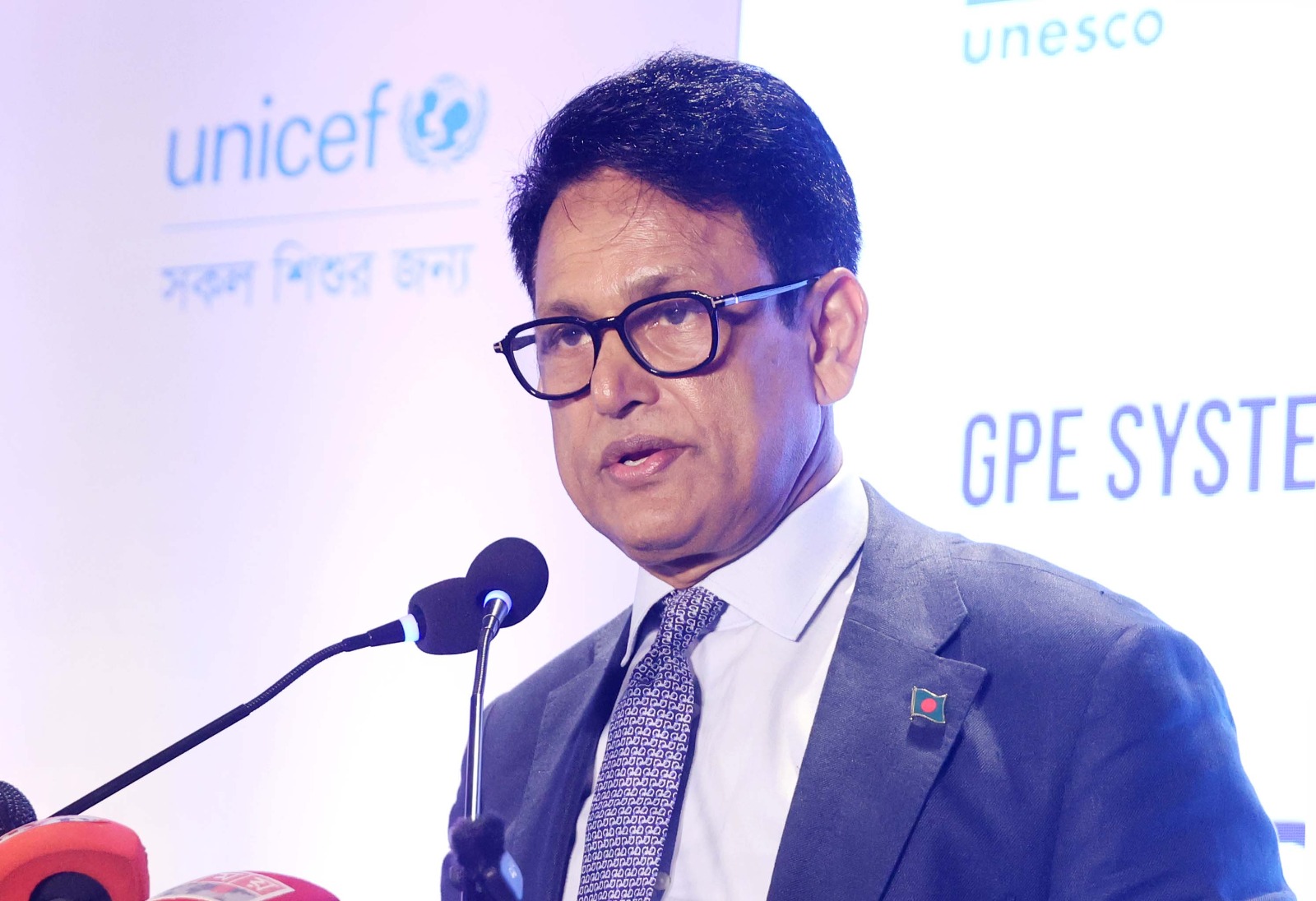 বদলির তদবিরে অফিসে ঢুকতেই পারি না : শিক্ষামন্ত্রী