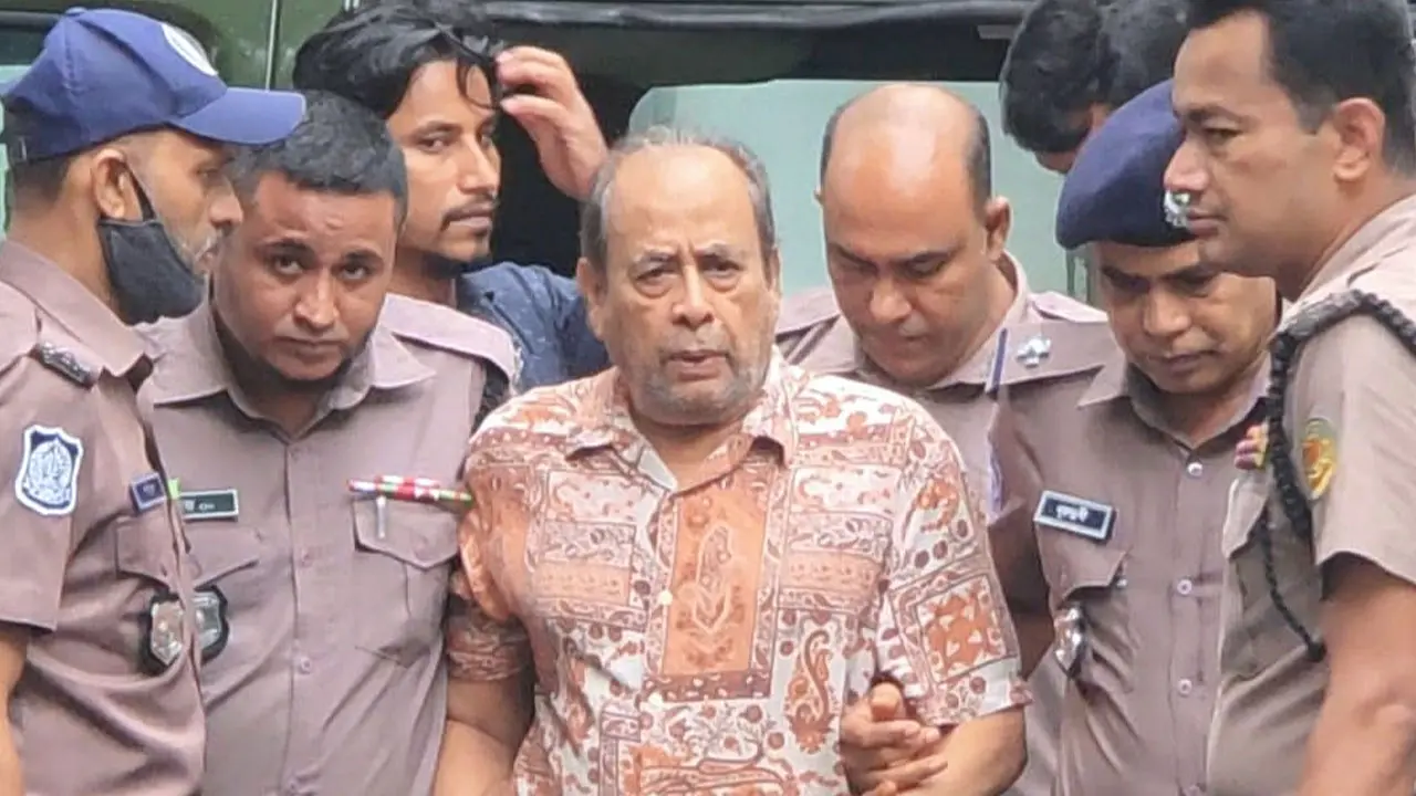ট্রাইব্যুনালে হাজির জিয়াউর রহমান হত্যা মামলার আসামি মোজাফফর