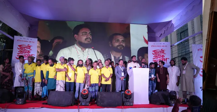 এনসিপি-সমর্থিত রিকশা-ভ্যান চালকদের নতুন সংগঠনের আত্মপ্রকাশ