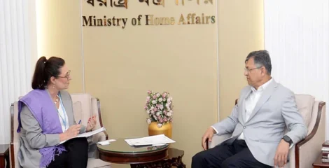 স্বরাষ্ট্রমন্ত্রীর সঙ্গে আইওএমের নবনিযুক্ত চিফ অব মিশনের সৌজন্য সাক্ষাৎ