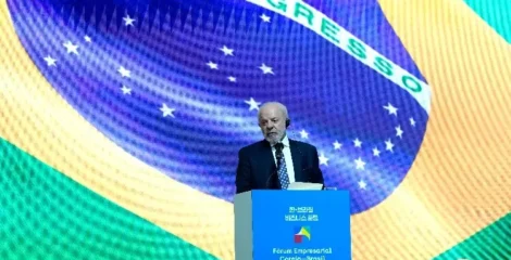 নির্বাচনে হস্তক্ষেপের শঙ্কায় দুই মার্কিন কর্মকর্তার ভিসা বাতিল করল ব্রাজিল