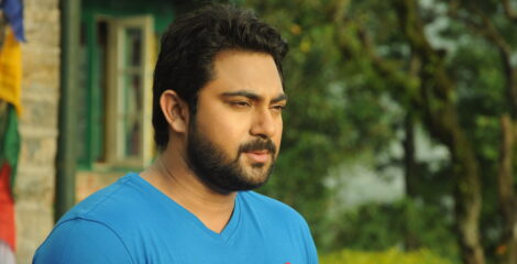 ছবি নির্মাণের নামে অর্থ আত্মসাতের অভিযোগে আইনি চাপে সোহম চক্রবর্তী