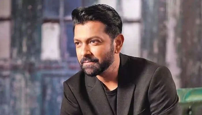 অভিনয়ে নয়, সঞ্চালনায় পর্দায় ফিরছেন তাহসান