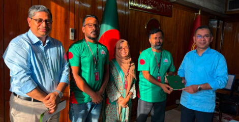 প্রধানমন্ত্রীর সঙ্গে বিডি ক্লিন প্রতিনিধিদলের সৌজন্য সাক্ষাৎ, পরিচ্ছন্ন বাংলাদেশ গড়ার অঙ্গীকার পুনর্ব্যক্ত