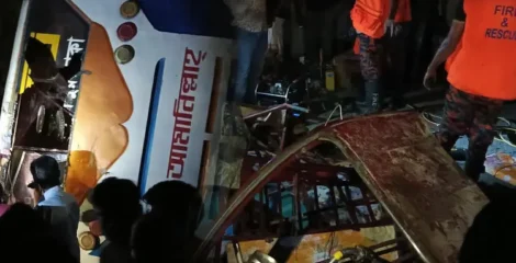 জামালপুরে অটোরিকশায় বাসের ধাক্কা, নিহত ৪