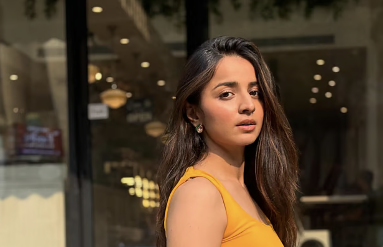 বস্তি থেকে দুই বাড়ির মালিক