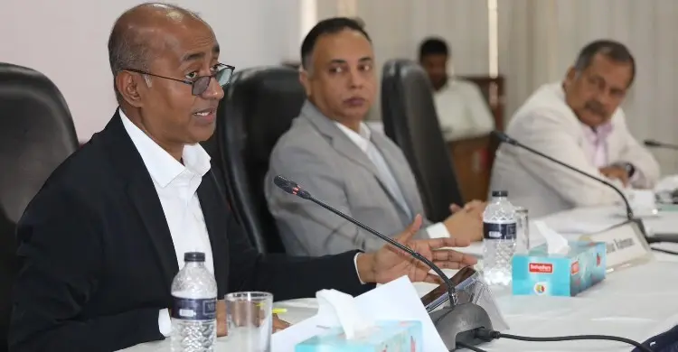 বিএনপি জুলাই সনদের পথেই এগোতে চায়, আমাদের ওপর আস্থা রাখুন : আইনমন্ত্রী