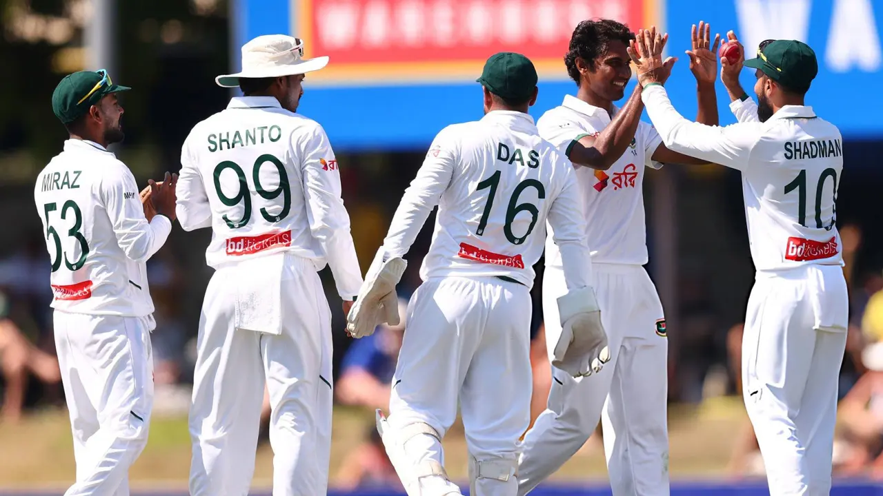 হাসানের ৬ উইকেটের ঝড়ে ১৯৮ রানেই অলআউট অস্ট্রেলিয়া