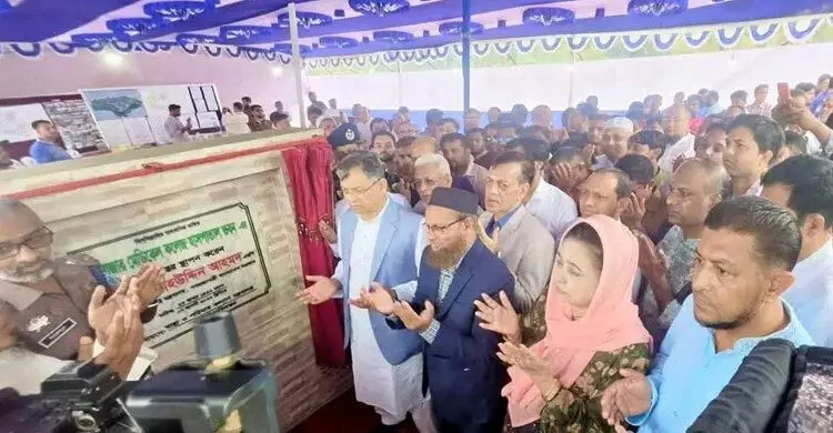দেড় যুগ পর পূর্ণতার পথে কক্সবাজার মেডিকেল কলেজ