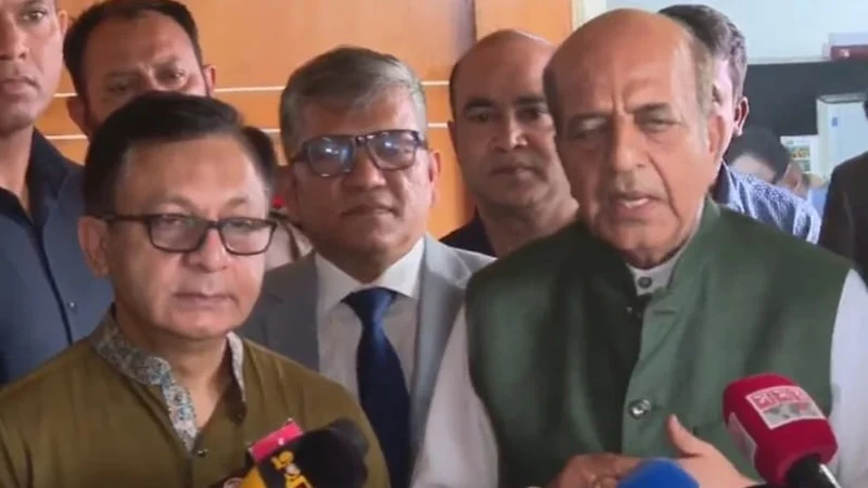 বাংলাদেশের সঙ্গে সবার আগে অর্থনৈতিক সুসম্পর্ক দরকার : ভারতের হাইকমিশনার