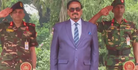গার্ড অব অনারে বঙ্গভবন ছাড়লেন ভারপ্রাপ্ত রাষ্ট্রপতি হাফিজ উদ্দিন