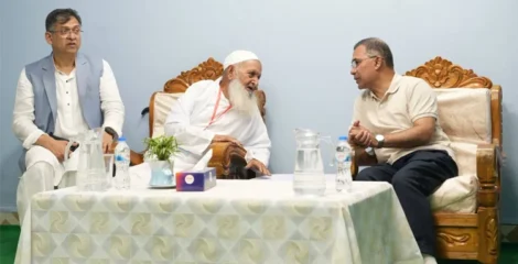 হেফাজতে ইসলামের আমিরের সঙ্গে প্রধানমন্ত্রীর সাক্ষাৎ