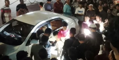 পায়ুপথে হেরোইন লুকিয়ে পাচারের চেষ্টা
