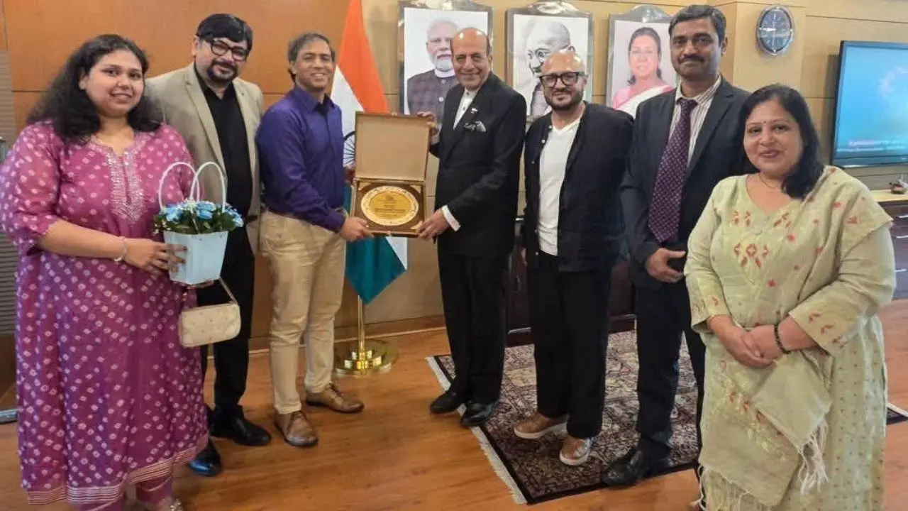 ভারতীয় হাইকমিশনারের সঙ্গে আইএবিডি প্রতিনিধিদলের সাক্ষাৎ
