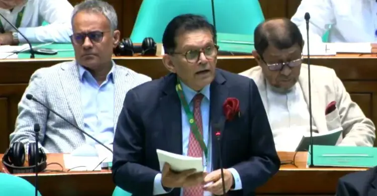 নতজানু পররাষ্ট্রনীতির কবর রচনা করেছি, সংসদে পররাষ্ট্রমন্ত্রী