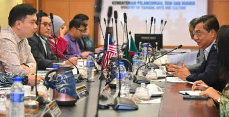 বাংলাদেশ-মালয়েশিয়া পর্যটনে নতুন দ্বার, সহজ হচ্ছে ভিসা-ফ্লাইট
