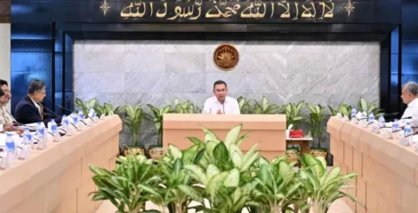ঢাকা শহরের যানজট নিরসনে প্রধানমন্ত্রীর সভাপতিত্বে বৈঠক