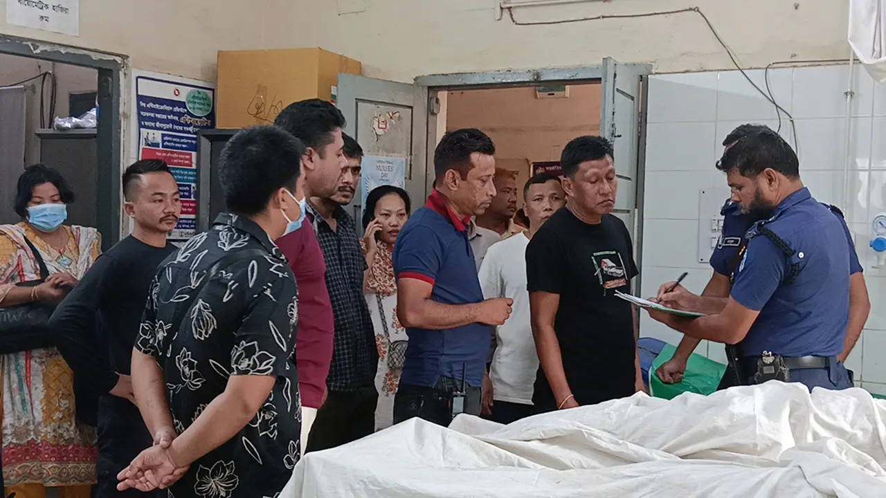রাঙামাটিতে পিকআপ উল্টে ৪ জন নিহত