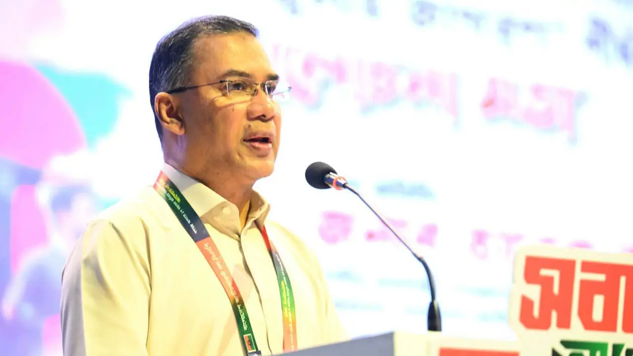 বিদ্যুৎ-গ্যাস সংকট নিয়ে দায়িত্ব এড়াতে চায় না সরকার : প্রধানমন্ত্রী