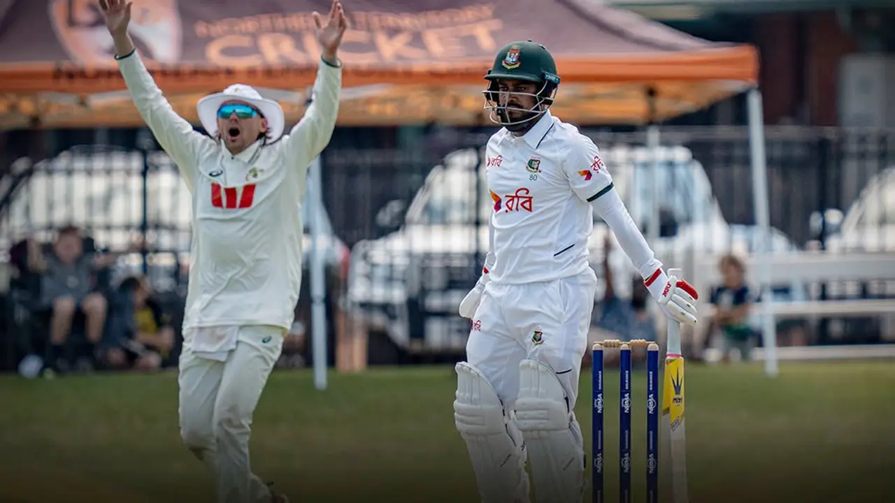 ৫৪ রানে অলআউট, ইনিংস ব্যবধানে হারল বাংলাদেশ