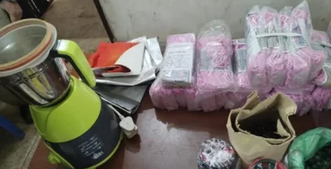 ককটেল সরঞ্জাম, ৯ হাজার মুখোশ উদ্ধার, যুবলীগ নেতা গ্রেপ্তার