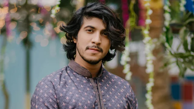মায়ের ভালোবাসা পেতে রিফাতের আত্মত্যাগের গল্প ‘আপন পর’