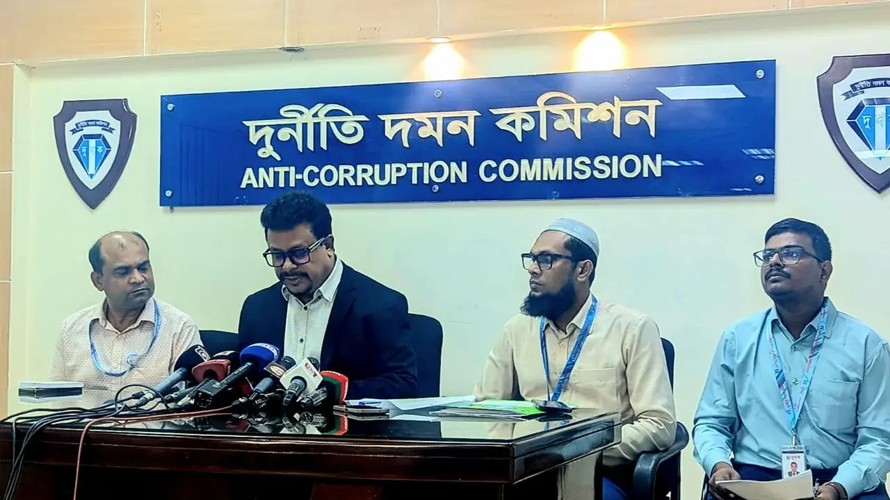 আসিফ মাহমুদের বিরুদ্ধে দুদকের অনুসন্ধান আইন মেনেই : সচিব