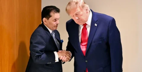 খলিলুরের সঙ্গে মার্কিন প্রেসিডেন্ট ট্রাম্পের সাক্ষাৎ