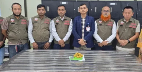 শাহজালালের ওয়াশরুমে সোয়া ৪ কেজি স্বর্ণসদৃশ পেস্ট উদ্ধার