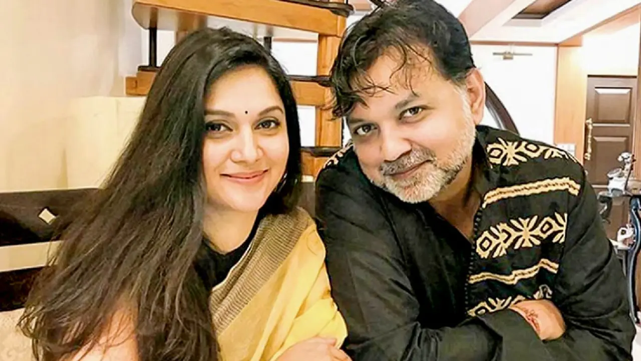 মিথিলার সঙ্গে বিচ্ছেদ? সৃজিতের কথায় বাড়ছে জল্পনা