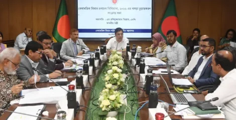 যাত্রীসেবার মান বাড়াতে নতুন বিধিমালা হচ্ছে : বিমানমন্ত্রী