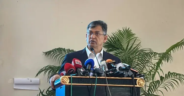 আওয়ামী দোসরদের গ্রেপ্তারে পুলিশকে পুরস্কার : স্বরাষ্ট্রমন্ত্রী