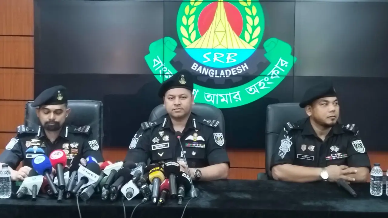 অস্ত্রের তথ্য দিলে মিলবে পুরস্কার, থাকবে না আইনি জটিলতা : এসআরবি