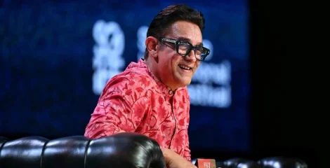 থ্রি ইডিয়টস ২’ নিয়ে সুখবর, চিত্রনাট্যের কাজ করছেন রাজকুমার হিরানি